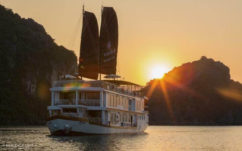 Heritage Line Violet Cruise - Halong Bay & Lan Ha Bay Ha Long Exterior photo