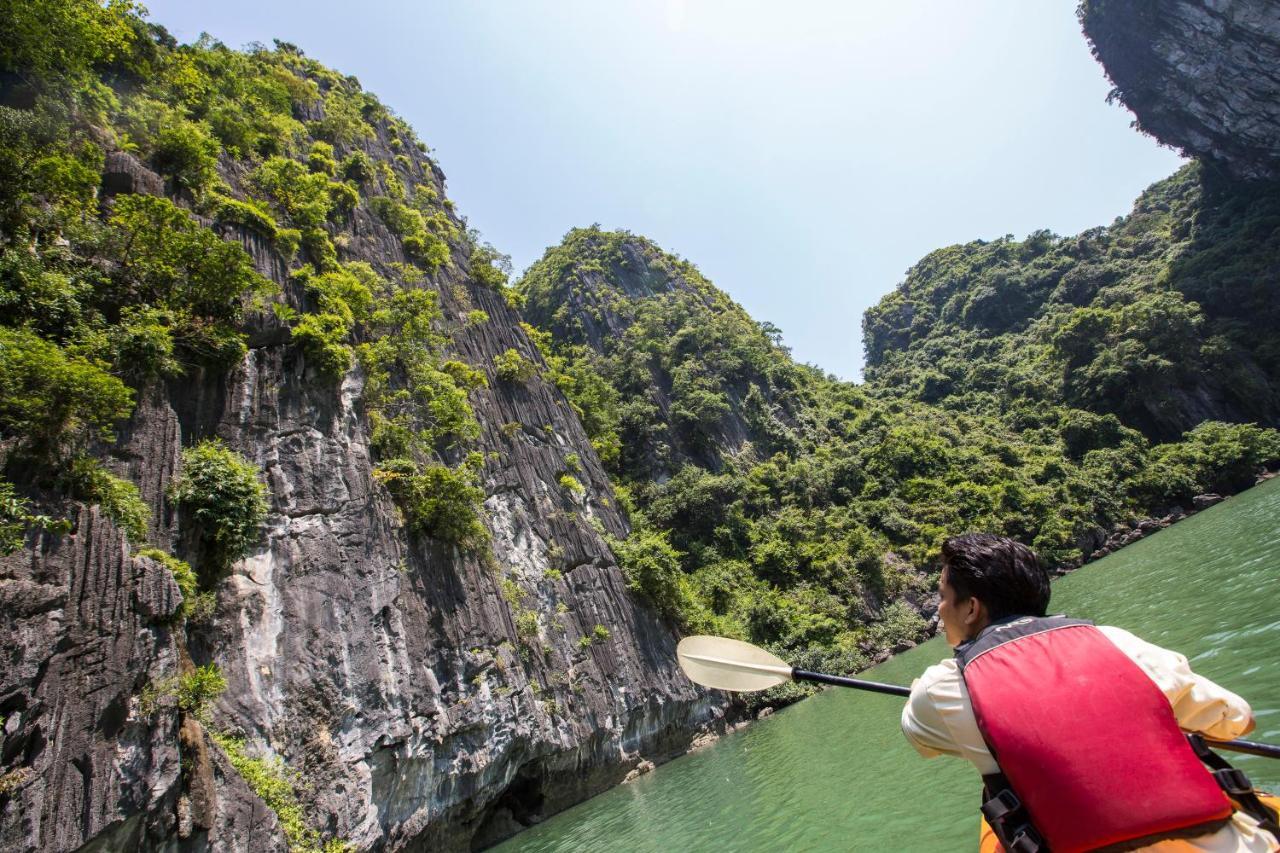 Heritage Line Violet Cruise - Halong Bay & Lan Ha Bay Ha Long Exterior photo